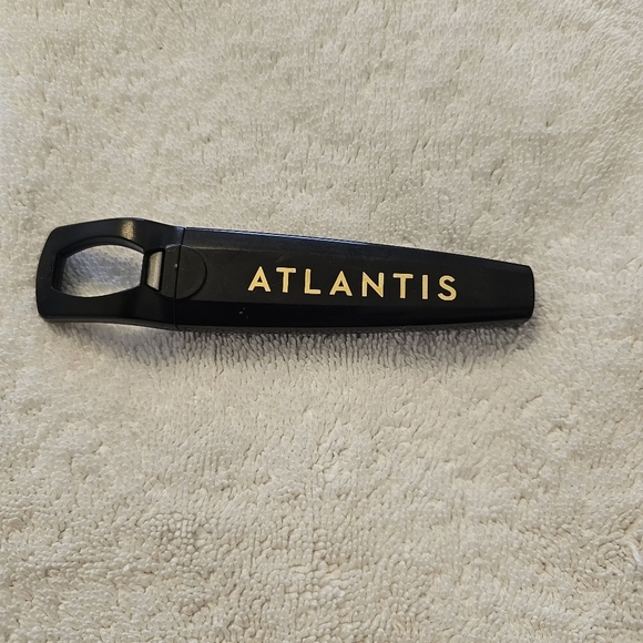NEW ATLANTIS Wine Opener in Black & Gold - Picture 2 of 4